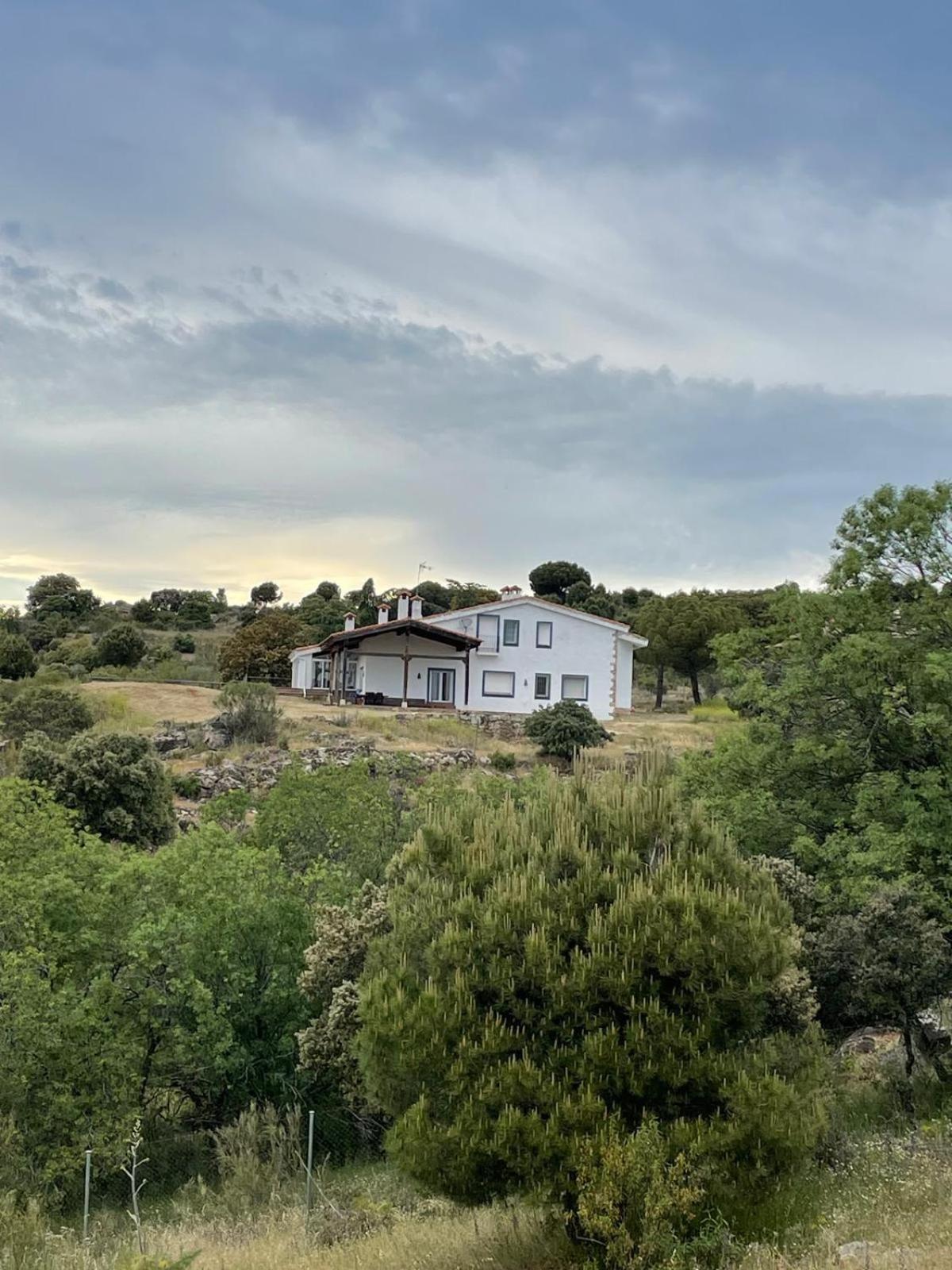 Finca Altair Madrid Exterior foto